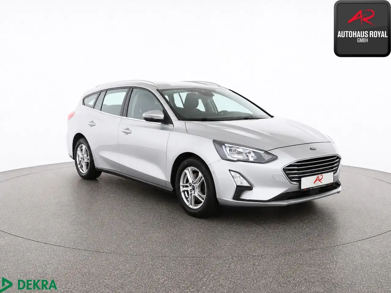 Ford Focus Turnier 1.0 EcoBoost CARPLAY,KAMERA,1.HAND, миниатюра 7