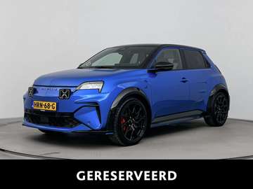 GTS 52 kWh 220PK | Devialet | Alpine Telemetrics |