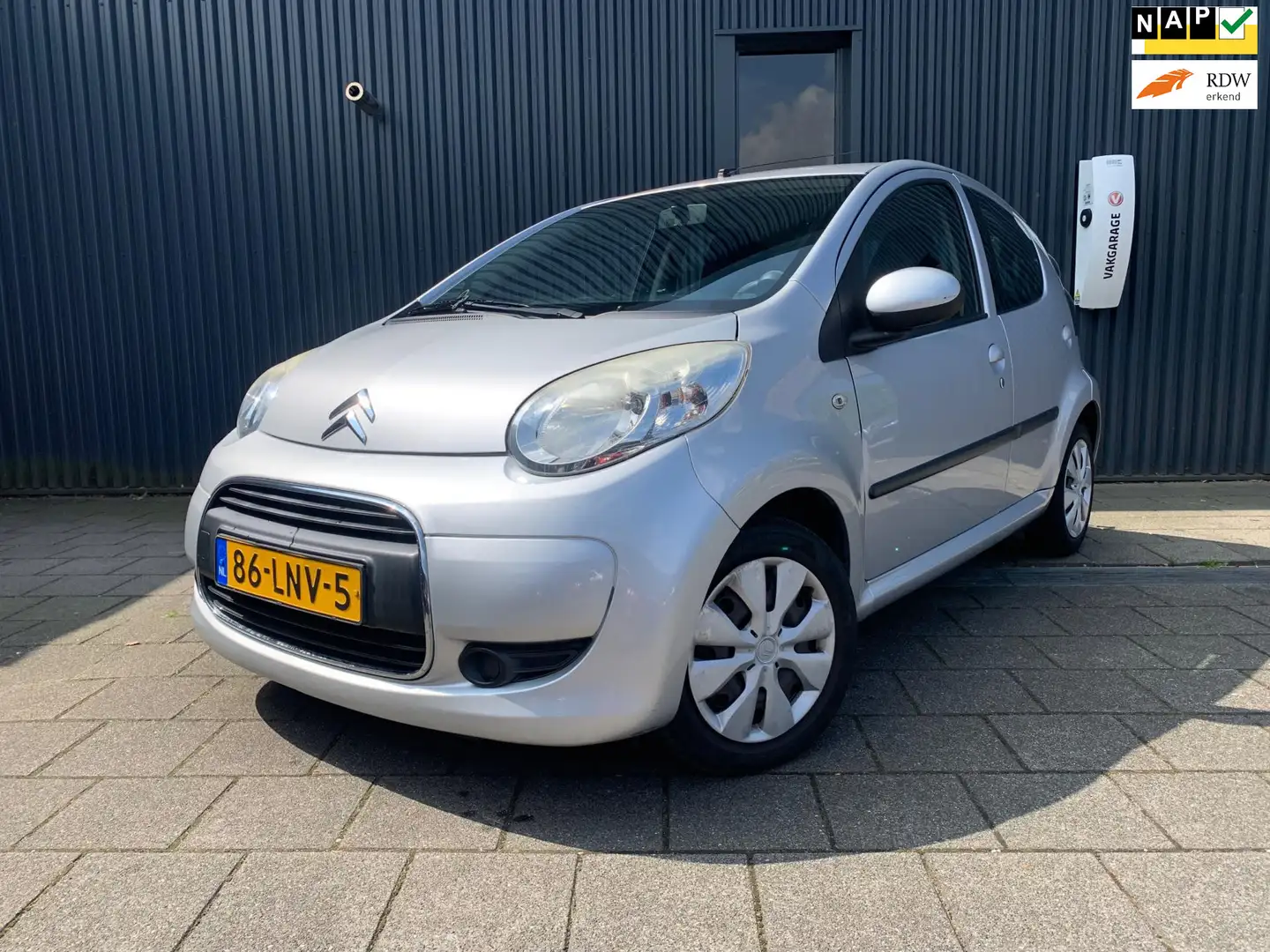 Citroen C1 1.0-12V Ambiance, NAP, AIRCO, 5 DEURS Gris - 1