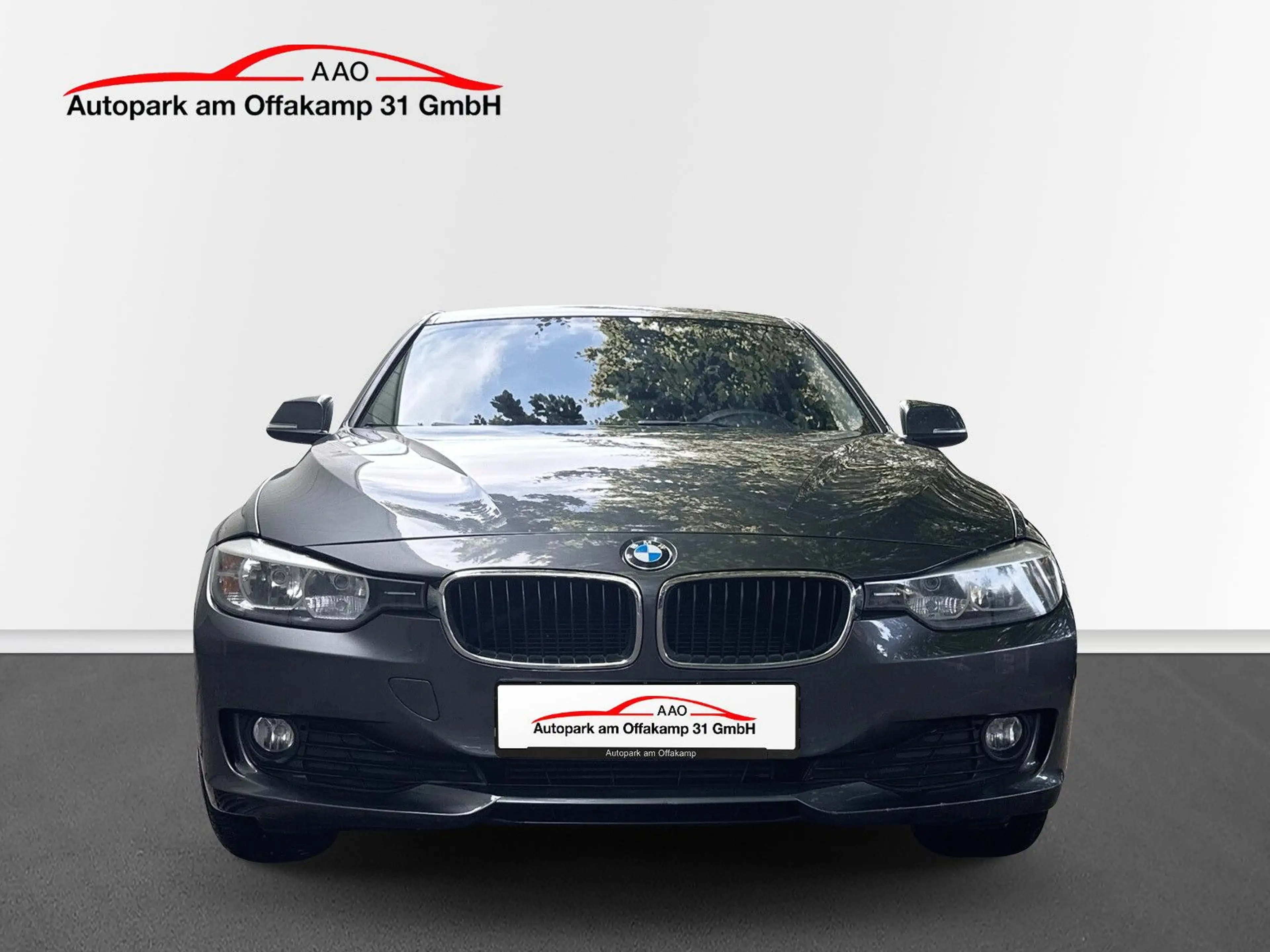 BMW 316 d Touring — photo 2