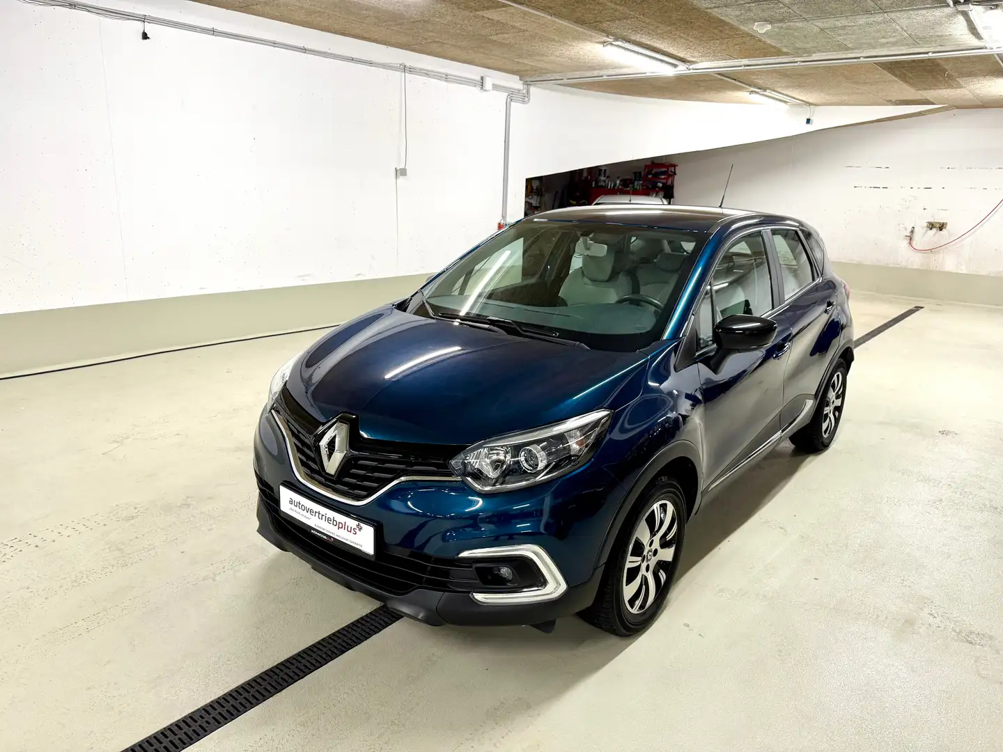 Renault Captur Experience TCe 120 "NAVI/TÜV NEU" - 2