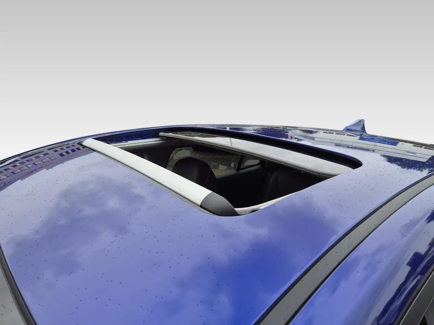 Hyundai IONIQ 1.6 GDi Premium - Plus Sky Bleu - 2