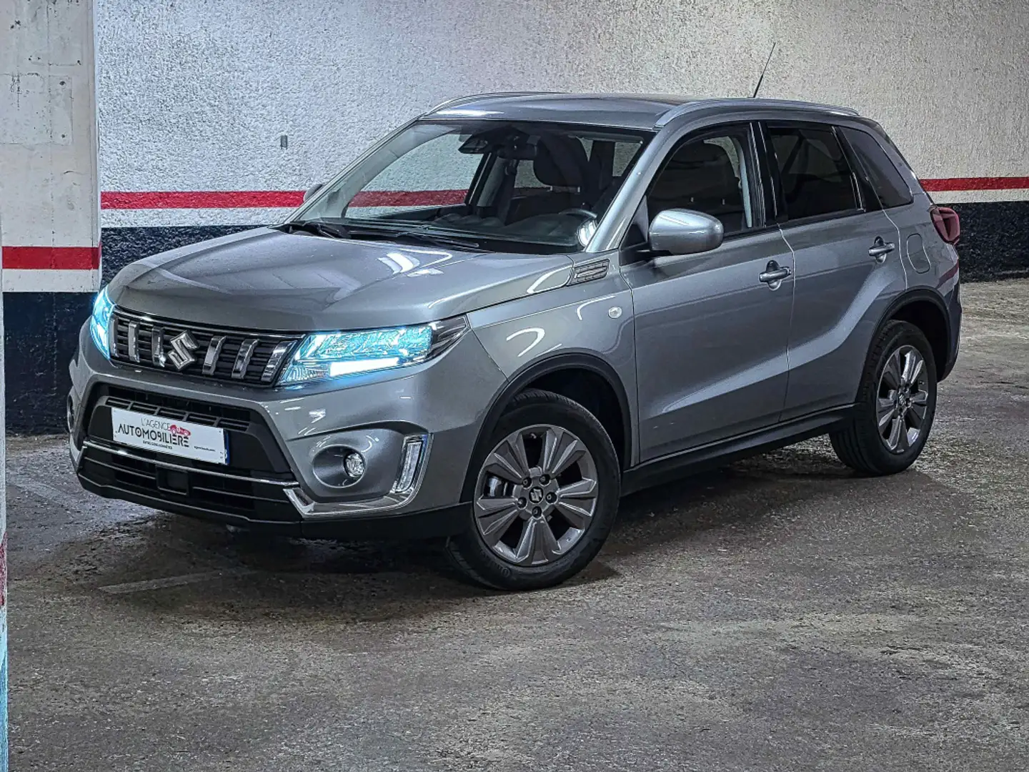 Suzuki Vitara 1.5 DualJet Hybrid 115H AllGrip 4WD BVA Gris - 2