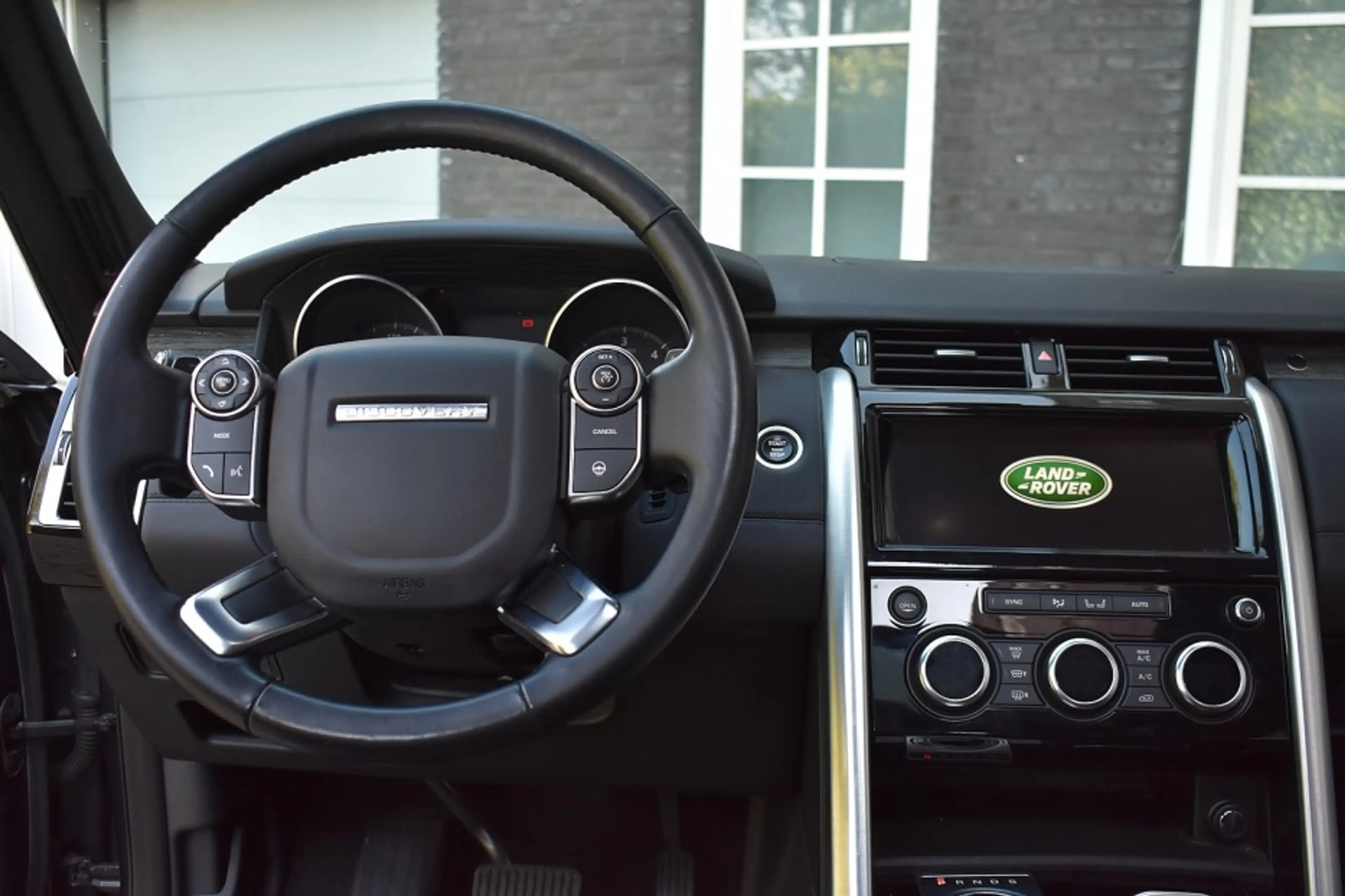 Land Rover Discovery 3.0 Td6 First Edition 7p. Wij zijn op afspraak geo — photo 2