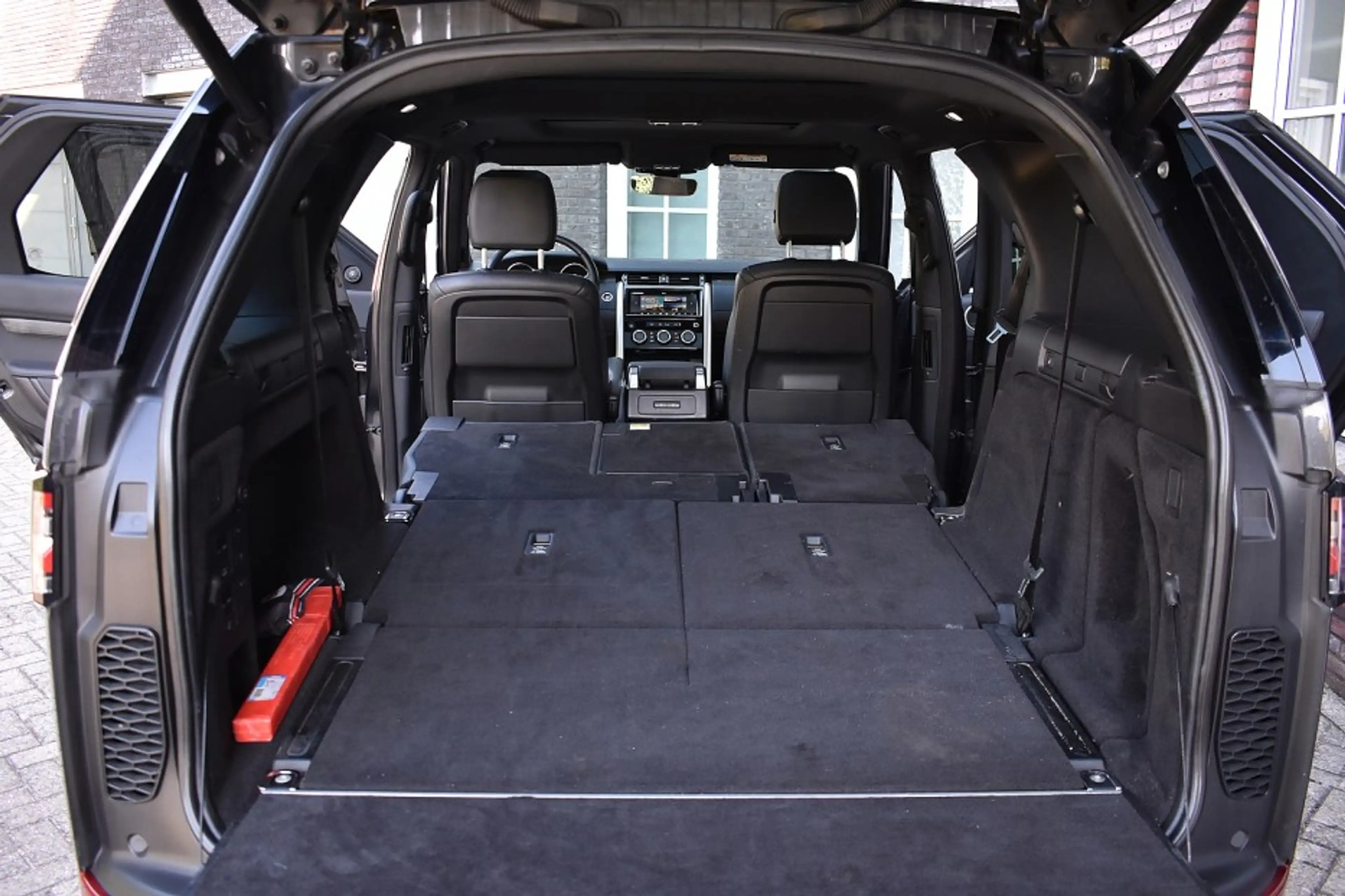 Land Rover Discovery 3.0 Td6 First Edition 7p. Wij zijn op afspraak geo — photo 14