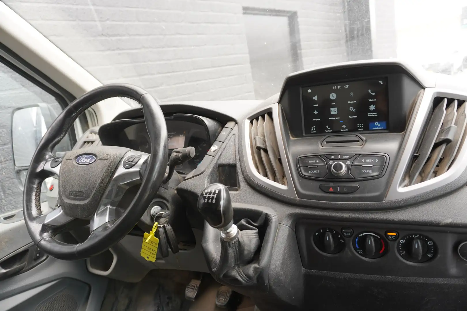 Ford Transit 2.0 TDCI 170PK L3H2 EURO 6 - Airco - Navi - Cruise Wit - 2