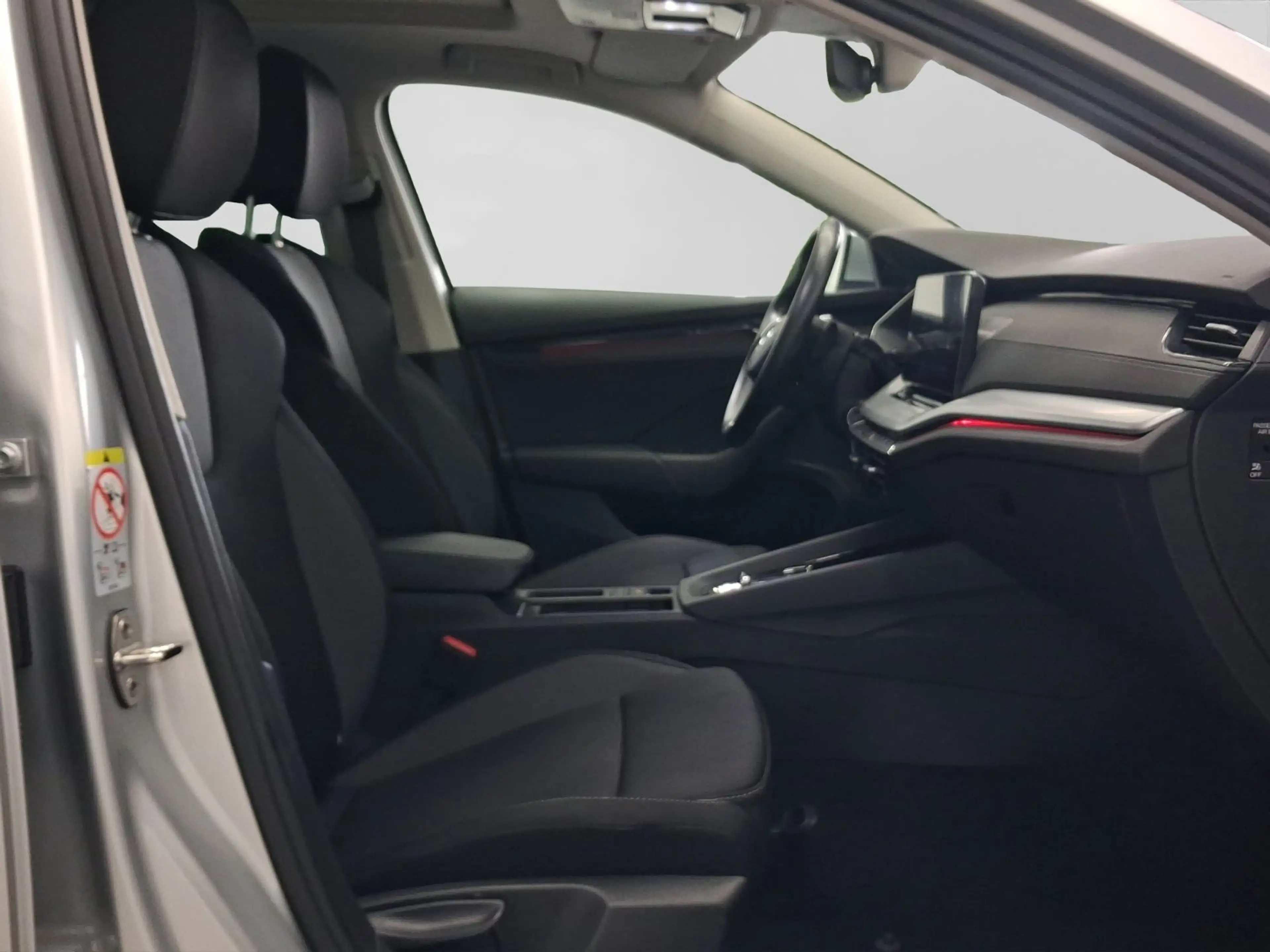 Skoda Octavia Combi 2.0 TDI DSG TOUR MATRIX PANO AHK — photo 4