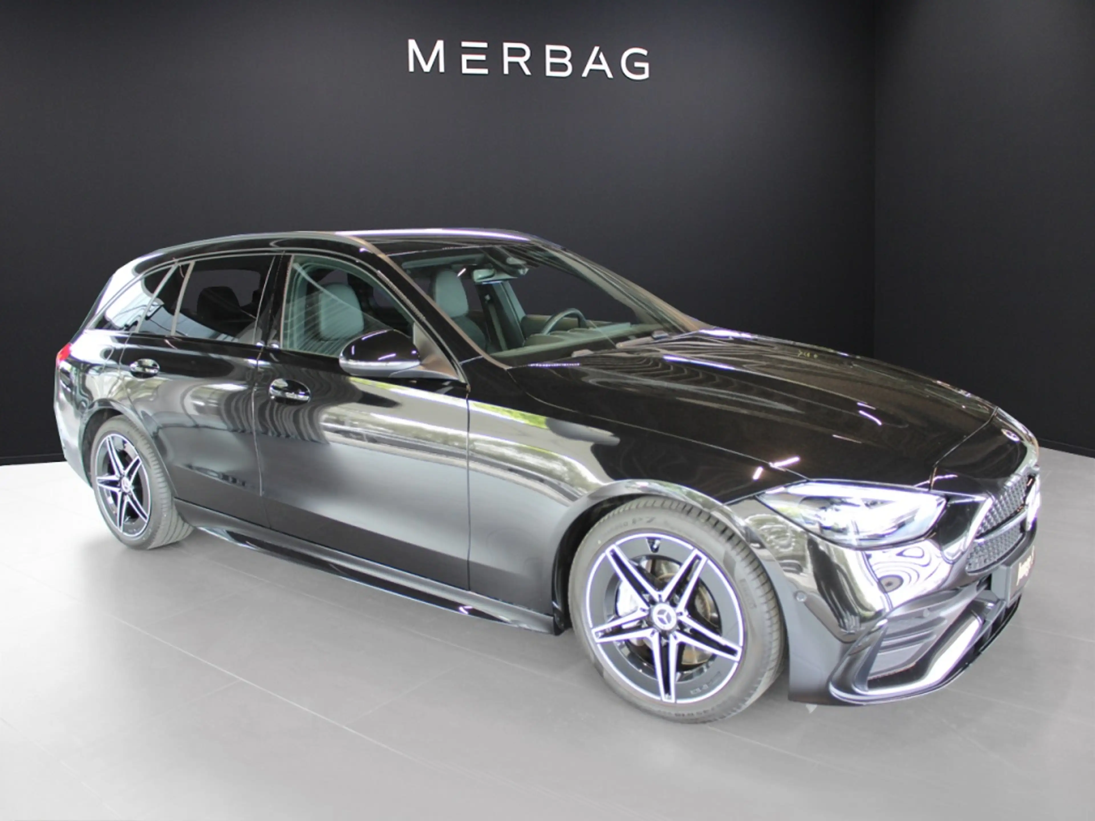 Mercedes-Benz C 200 T *AMG Night LED NAV Kamera AugReal Winter — photo 12