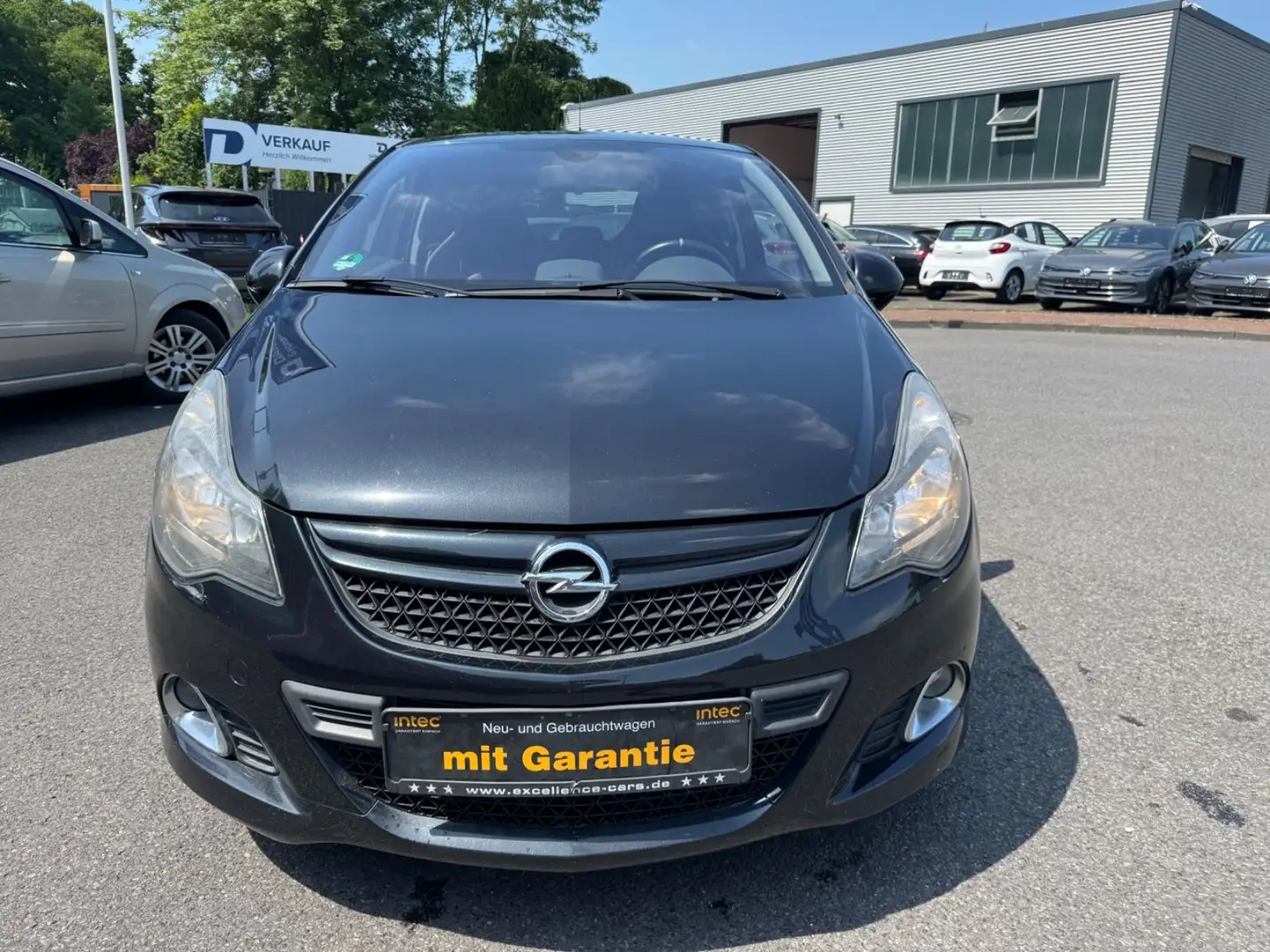 Opel Corsa 1.6 OPC/TURBO/2.HD/NAVI/KLIMAAUT/RECARO/LEDER!!! Schwarz - 2