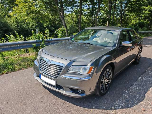 Imagine Lancia Thema Thema 3.6 V6 VVT 24V Automatik Executive