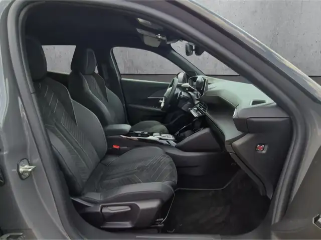 Peugeot 2008 view 13