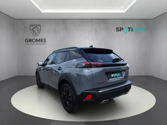 Peugeot 2008 view 5