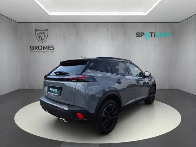 Peugeot 2008 view 3