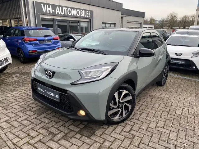 Toyota Aygo App-Support*LEDHSW*Klimaat*PDC vo&hi&R.KAMERA*Sihz