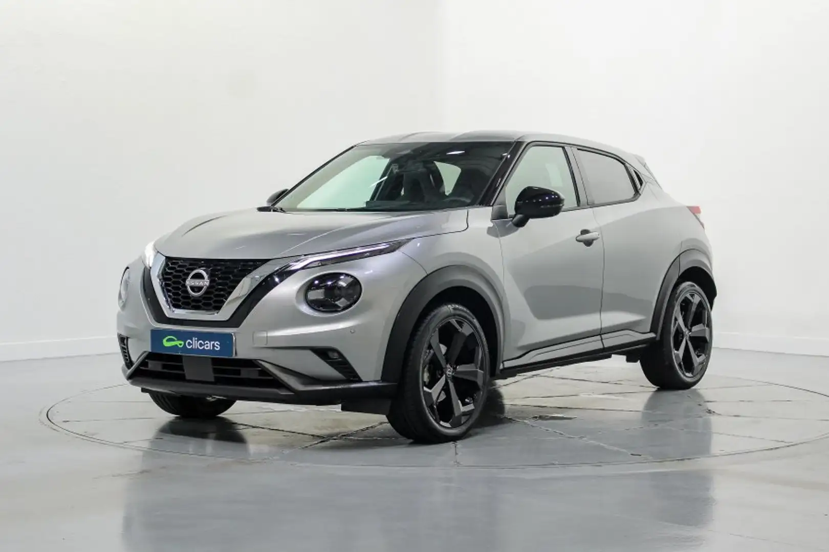 Nissan Juke 1.0 DIG-T Tekna 4x2 DCT 7 114 Silver - 1