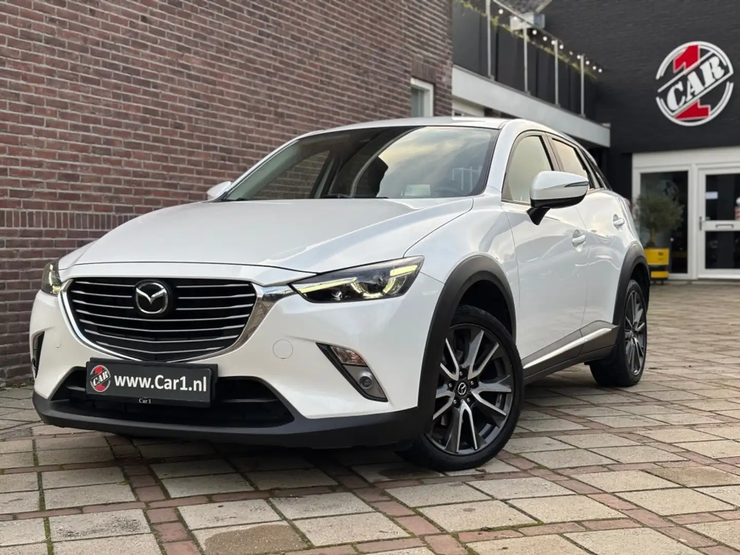 Mazda CX-3 2.0 SkyActiv-G 120 GT-M KEYLESS CAMERA NAVI LEDER Wit - 1