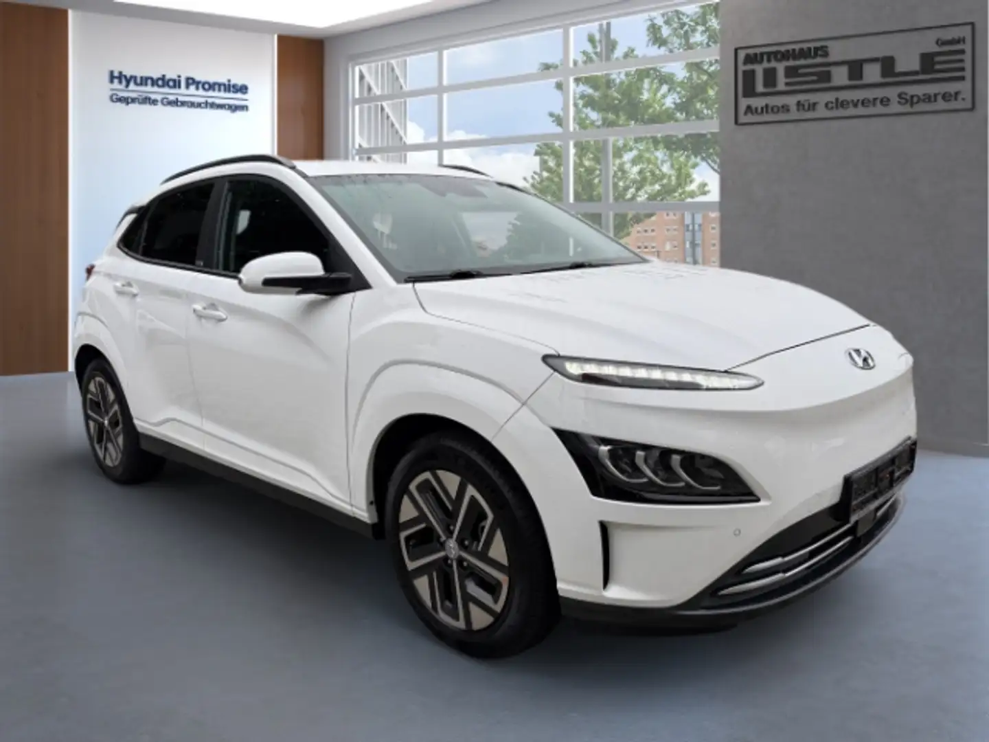 Hyundai KONA Trend Elektro 2WD +KLIMA+NAVI+RFK+PDC+ACC+UVM+ Weiß - 2