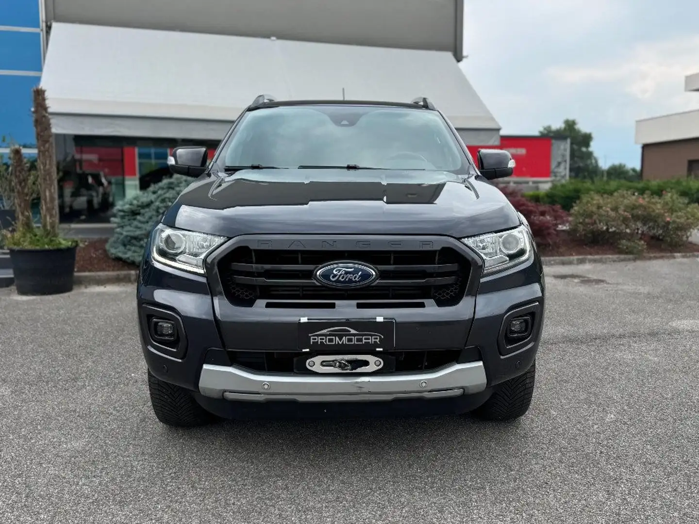 Ford Ranger 3.2 TDCi AUT. DC WILDTRAK 5 P *VERRICELLI*UNIPROP* Grigio - 2