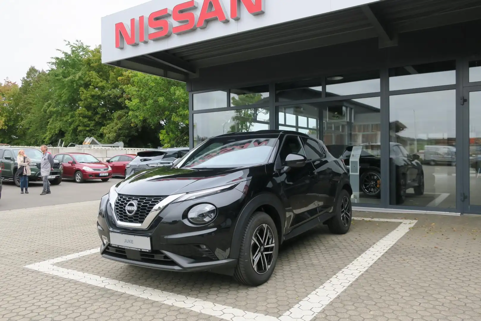 Nissan Juke 1.0 DIG-T DCT N-CONNECTA NAVI RFK SHZ BHF Schwarz - 2