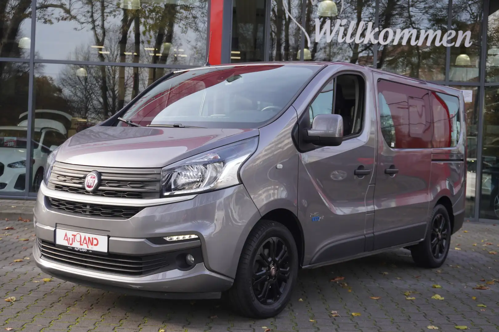 Fiat Talento Kombi 2.0 Navi Kamera 8-Sitzer Tempomat Grigio - 2