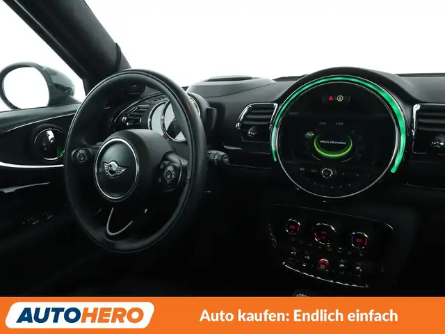 MINI Clubman view 13