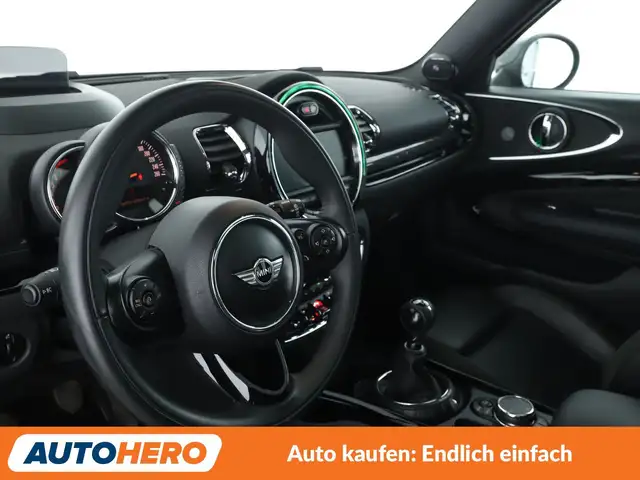 MINI Clubman view 11