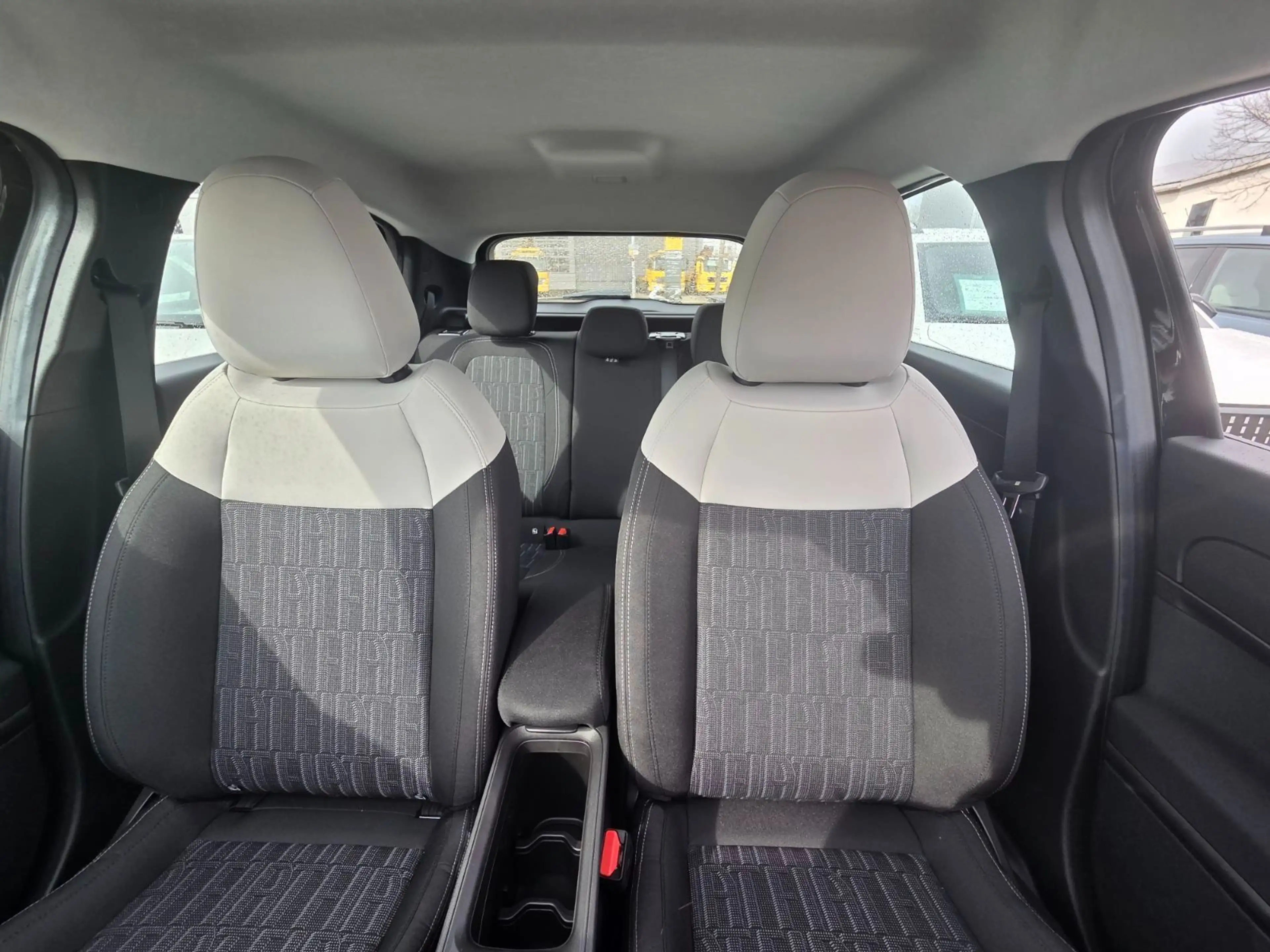 Fiat 600 Hybrid Business Edition 1.2 DCT *17"LM-AW — photo 12