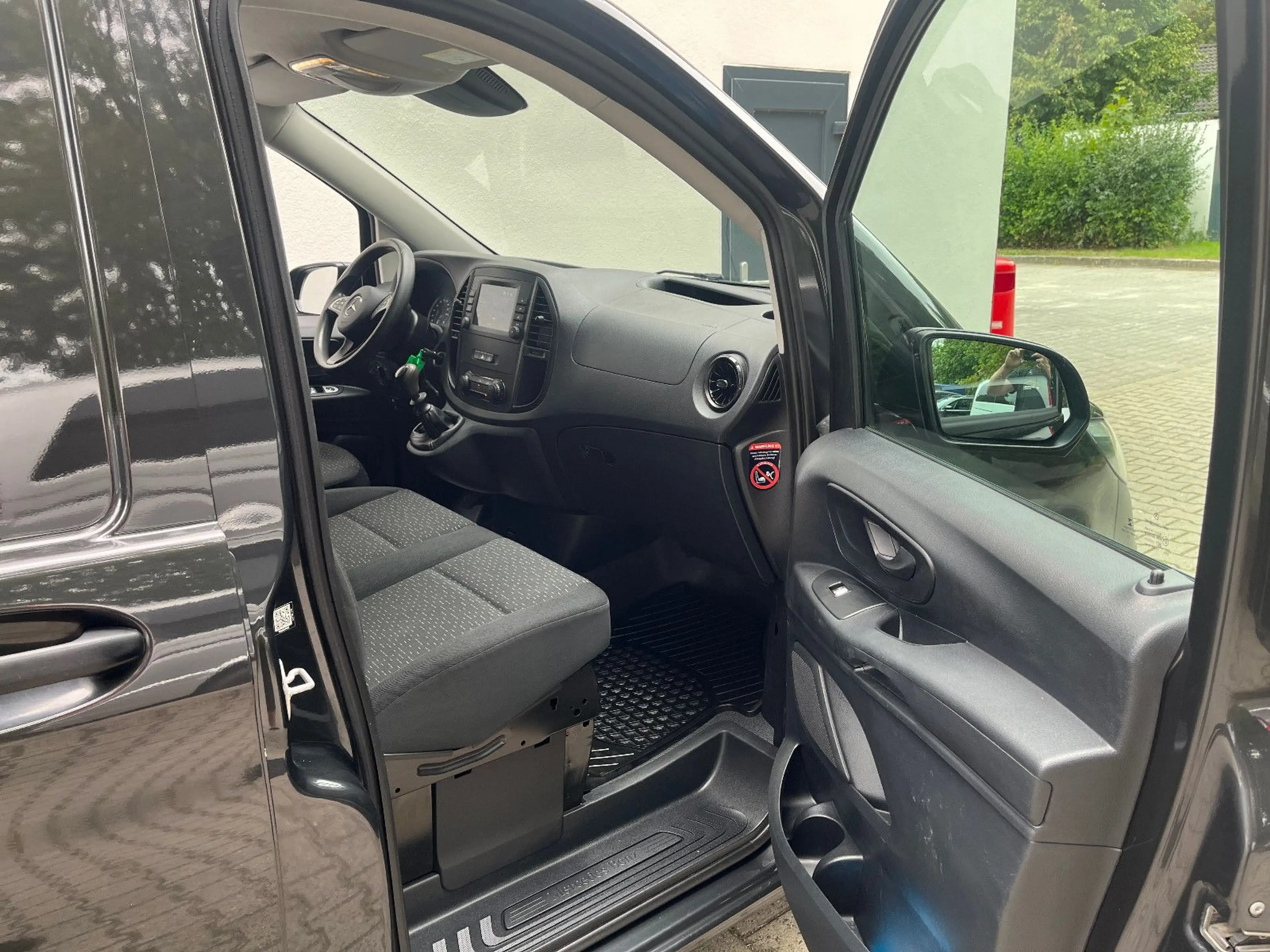 Mercedes-Benz Vito Kasten 110/114 CDI FWD lang PRO Klima AHK — photo 11