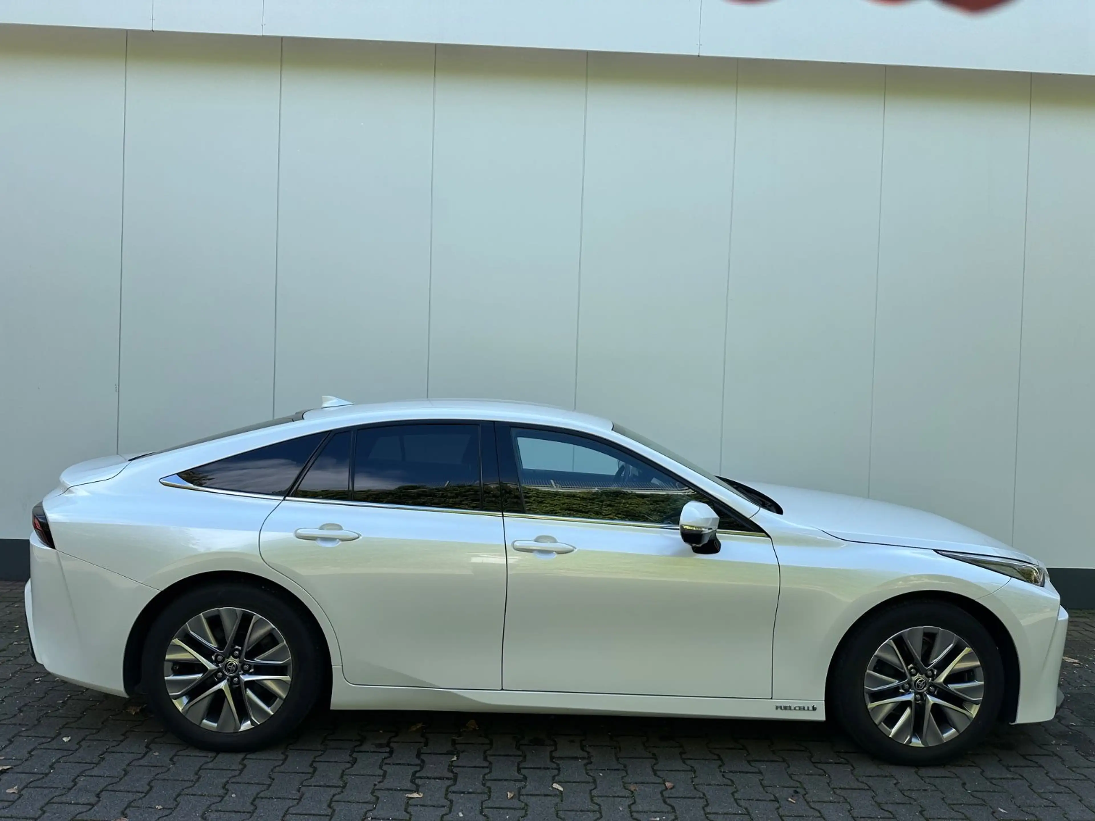 Toyota Mirai Executive/JBL/Matrix-LED/360° — photo 5