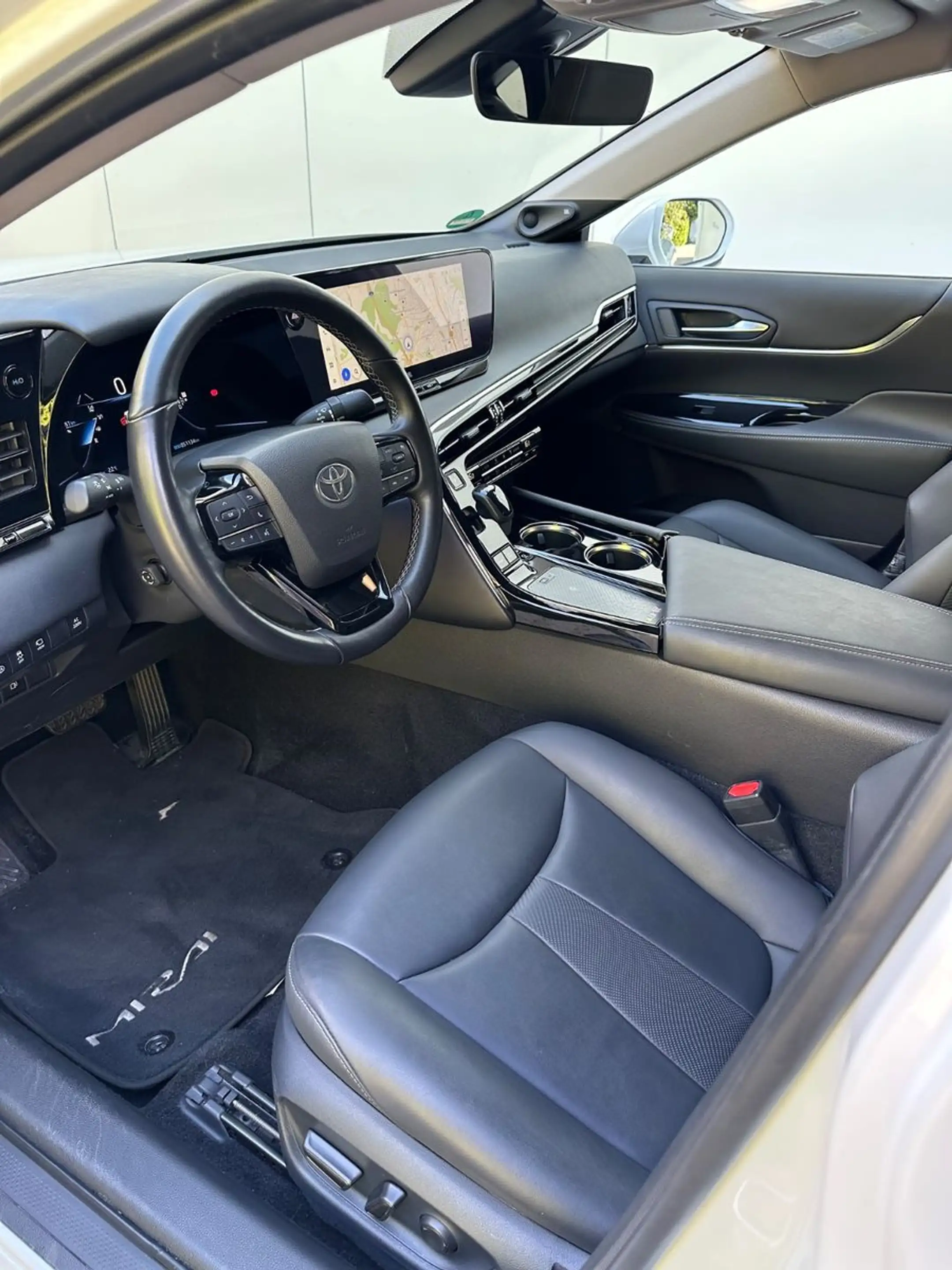 Toyota Mirai Executive/JBL/Matrix-LED/360° — photo 7