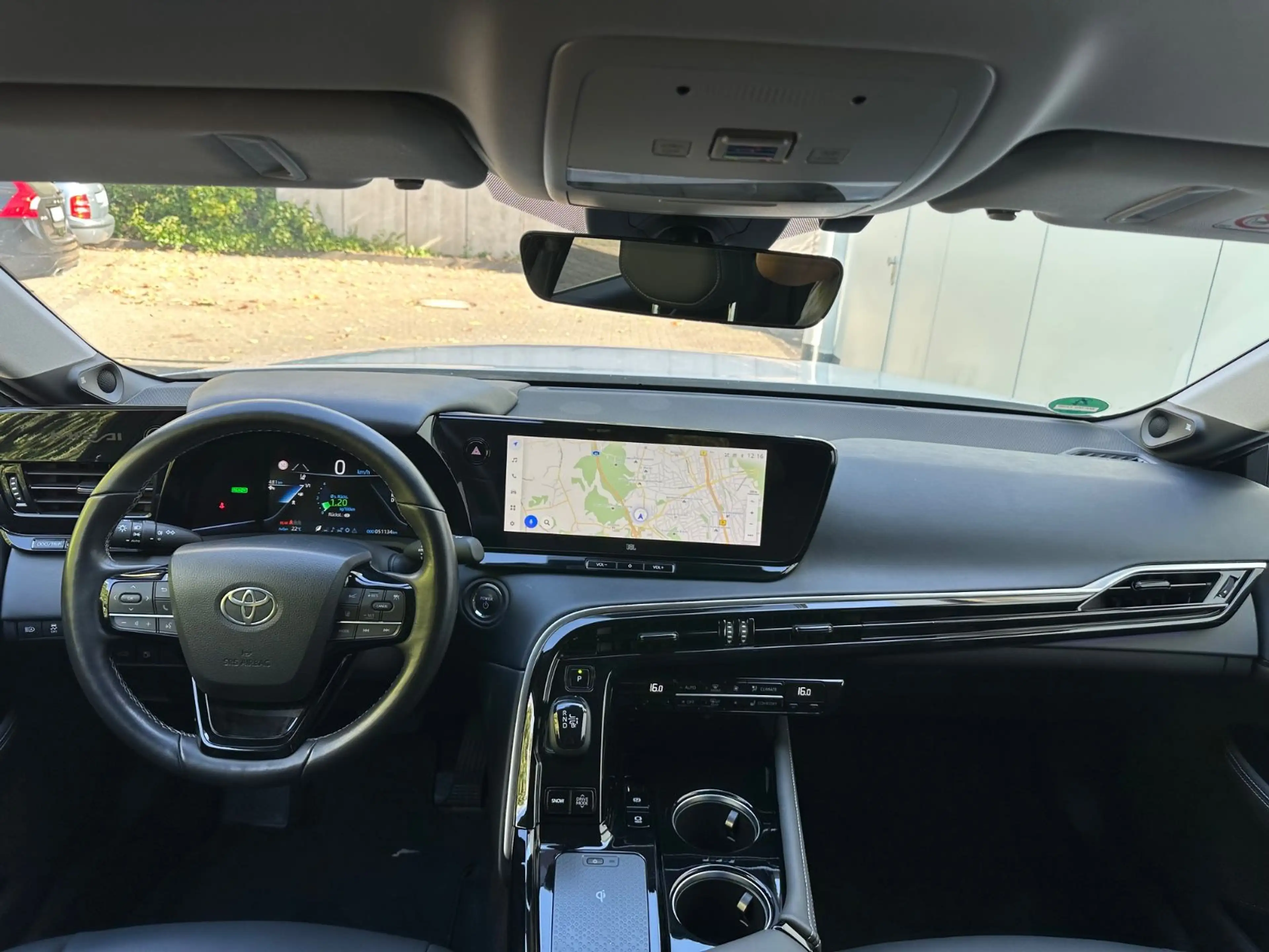 Toyota Mirai Executive/JBL/Matrix-LED/360° — photo 12