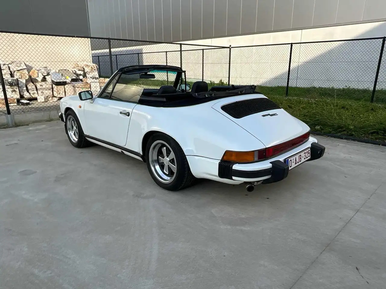 Porsche 911 3.0 SC Cabrio, foto 3