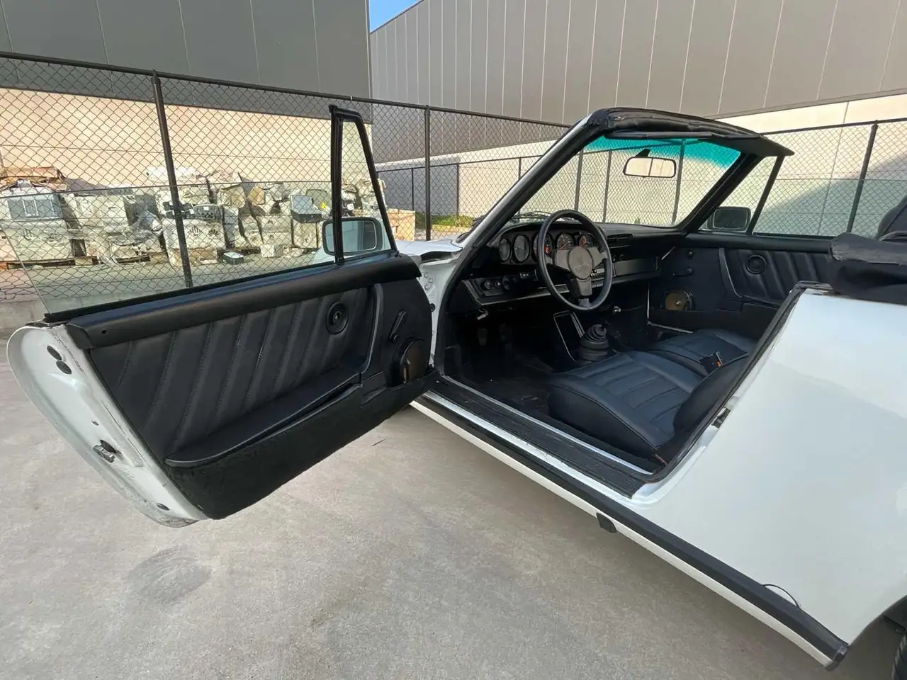 Porsche 911 3.0 SC Cabrio, foto 8