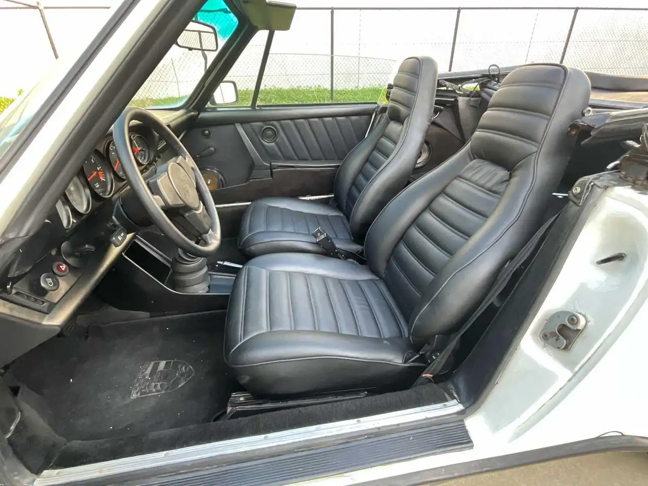 Porsche 911 3.0 SC Cabrio, foto 5