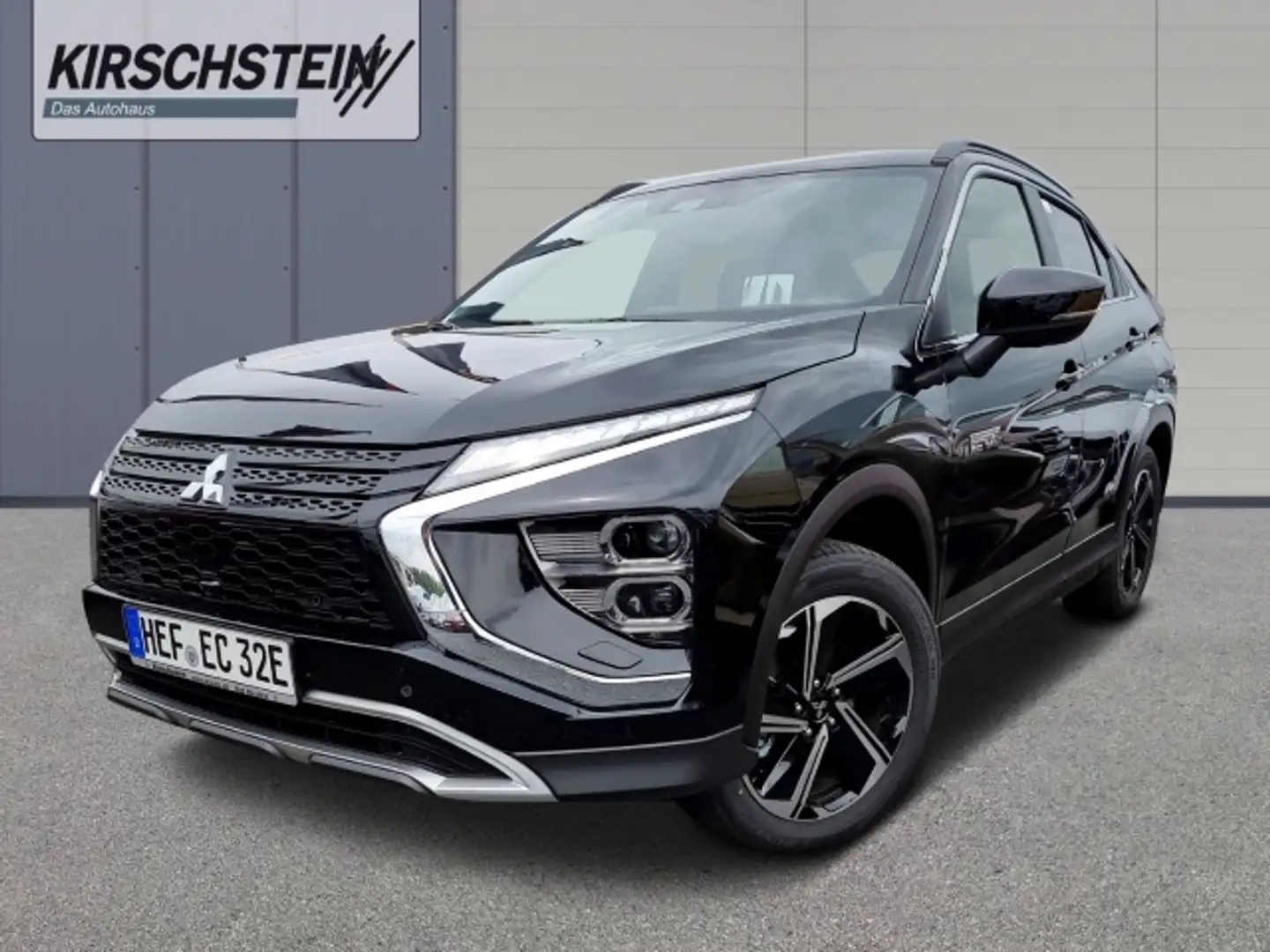 Mitsubishi Eclipse Cross Plug-In Hybrid Plus Allwetter LED Navi Kamera Schwarz - 1