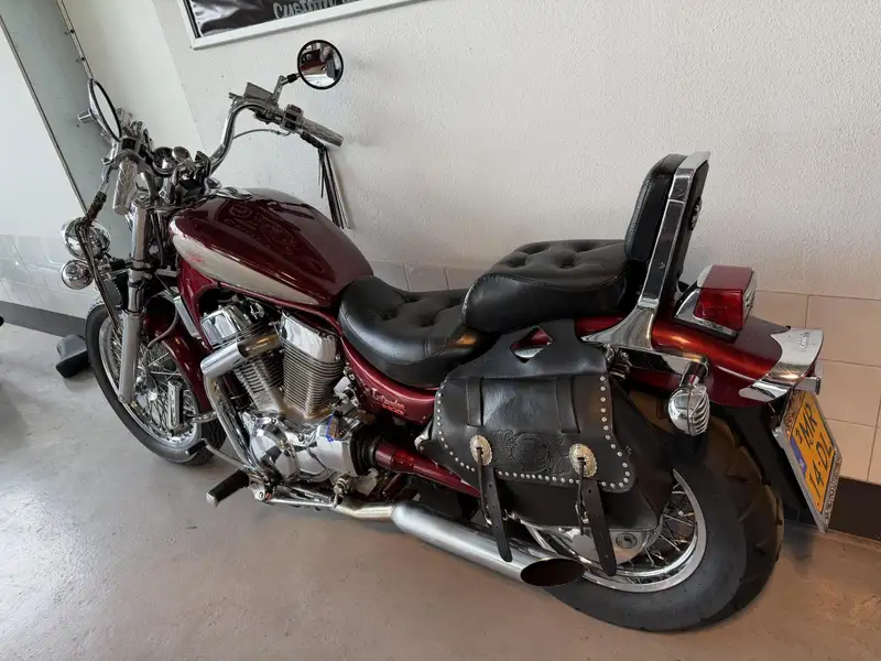 Suzuki VS 1400 - foto 5