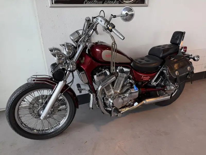 Suzuki VS 1400 - foto 4