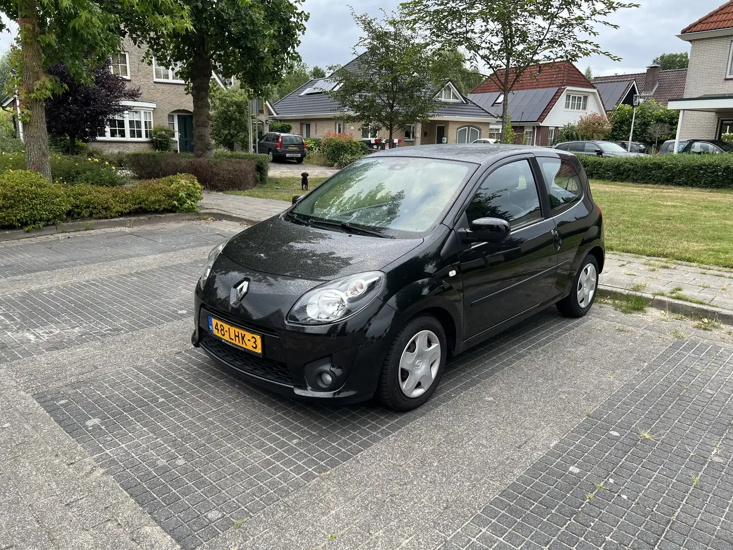 Renault Twingo 1.2 16V Dynamique | CarPlay | Cruise | NW APK Zwart - 1