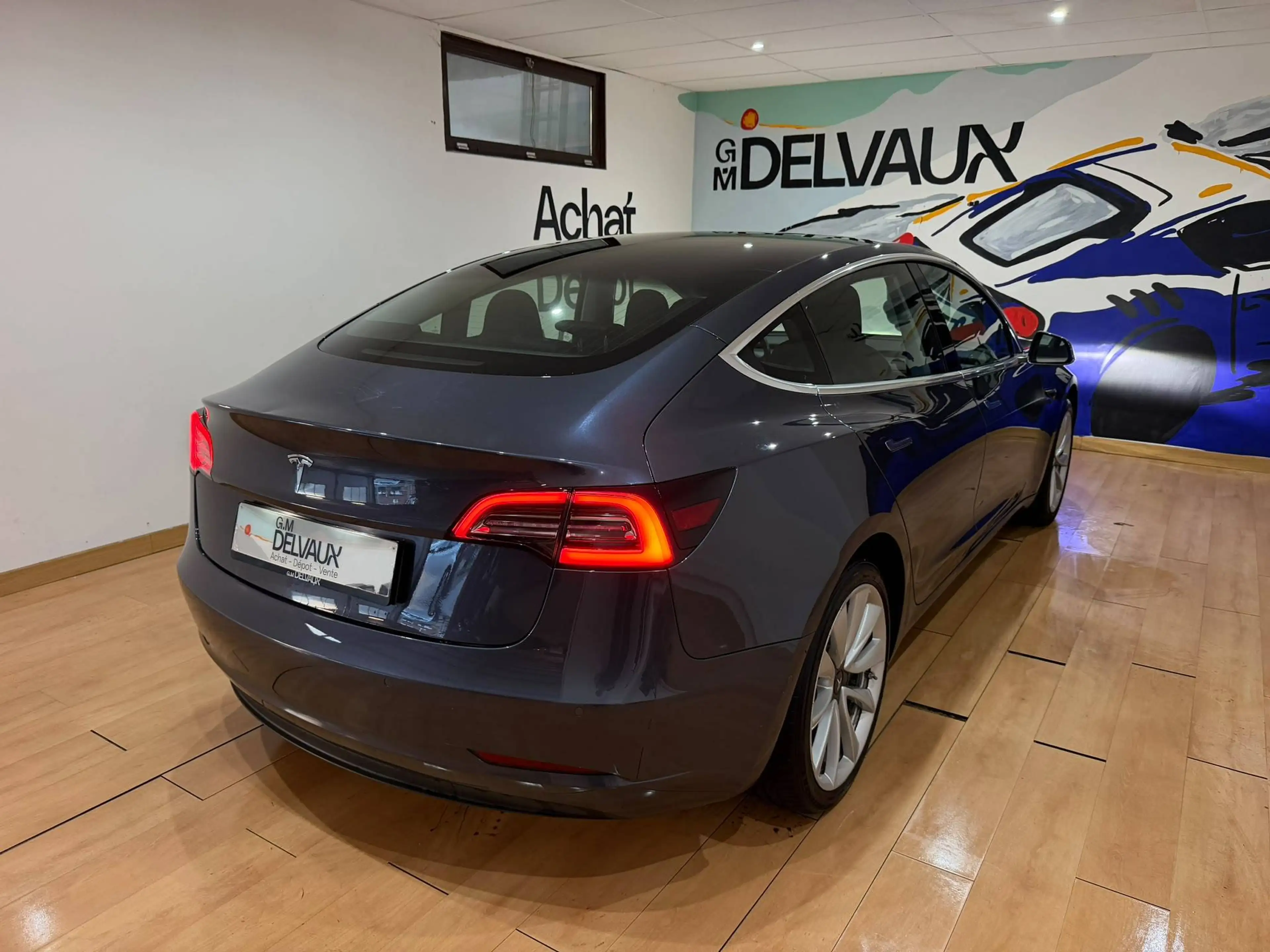 Tesla Model 3 Model 3 44 kWh Standard Plus — photo 3