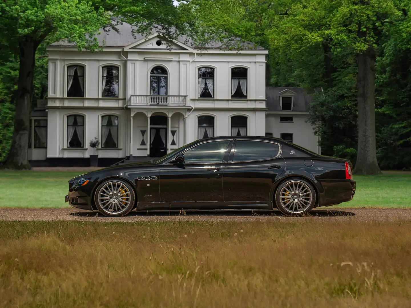 Maserati Quattroporte 4.7 Sport GTS Zwart - 1