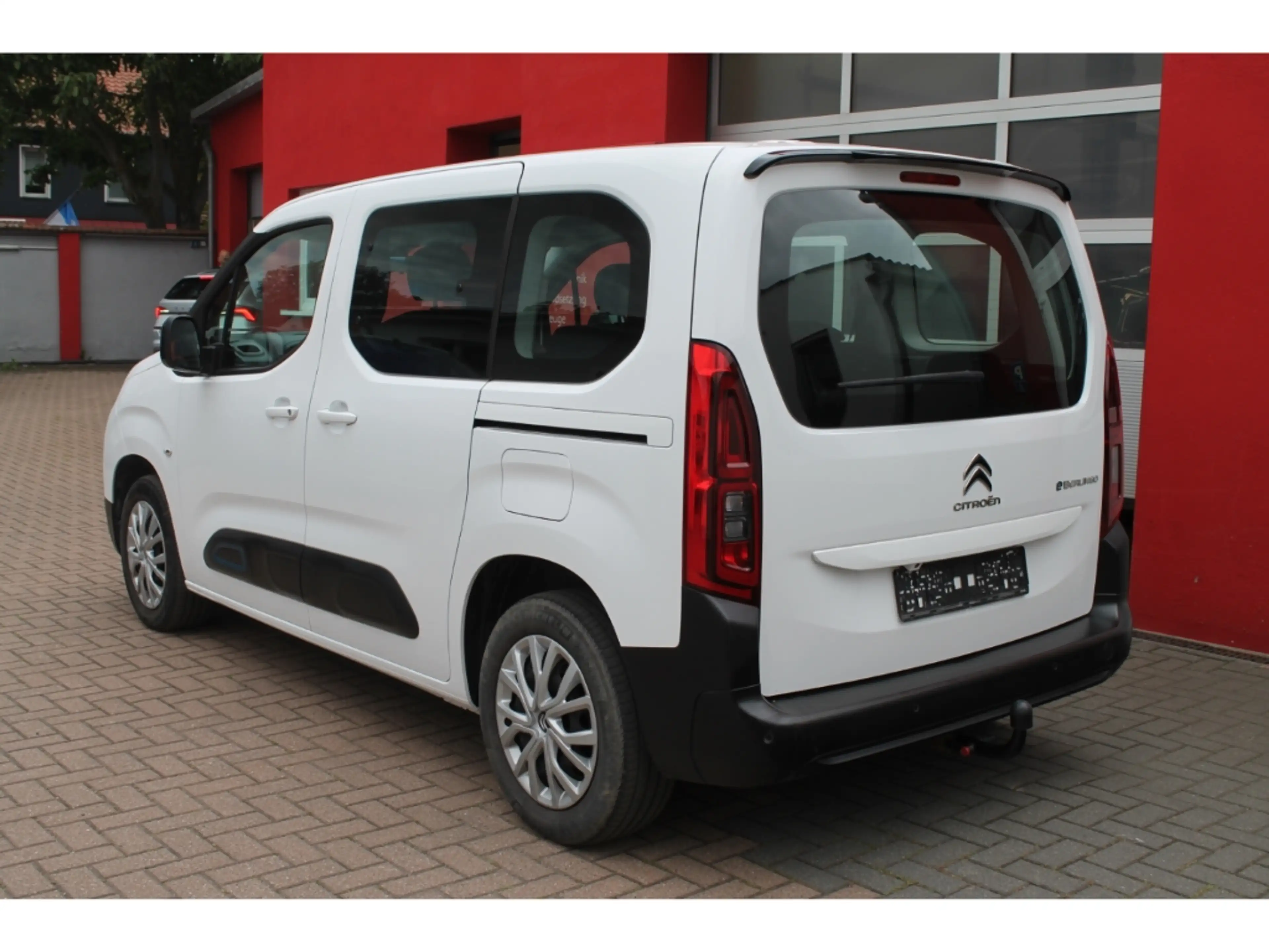 Citroen Berlingo -e Feel M AHK Navi Kamera PDC vo+hi Shz — photo 3