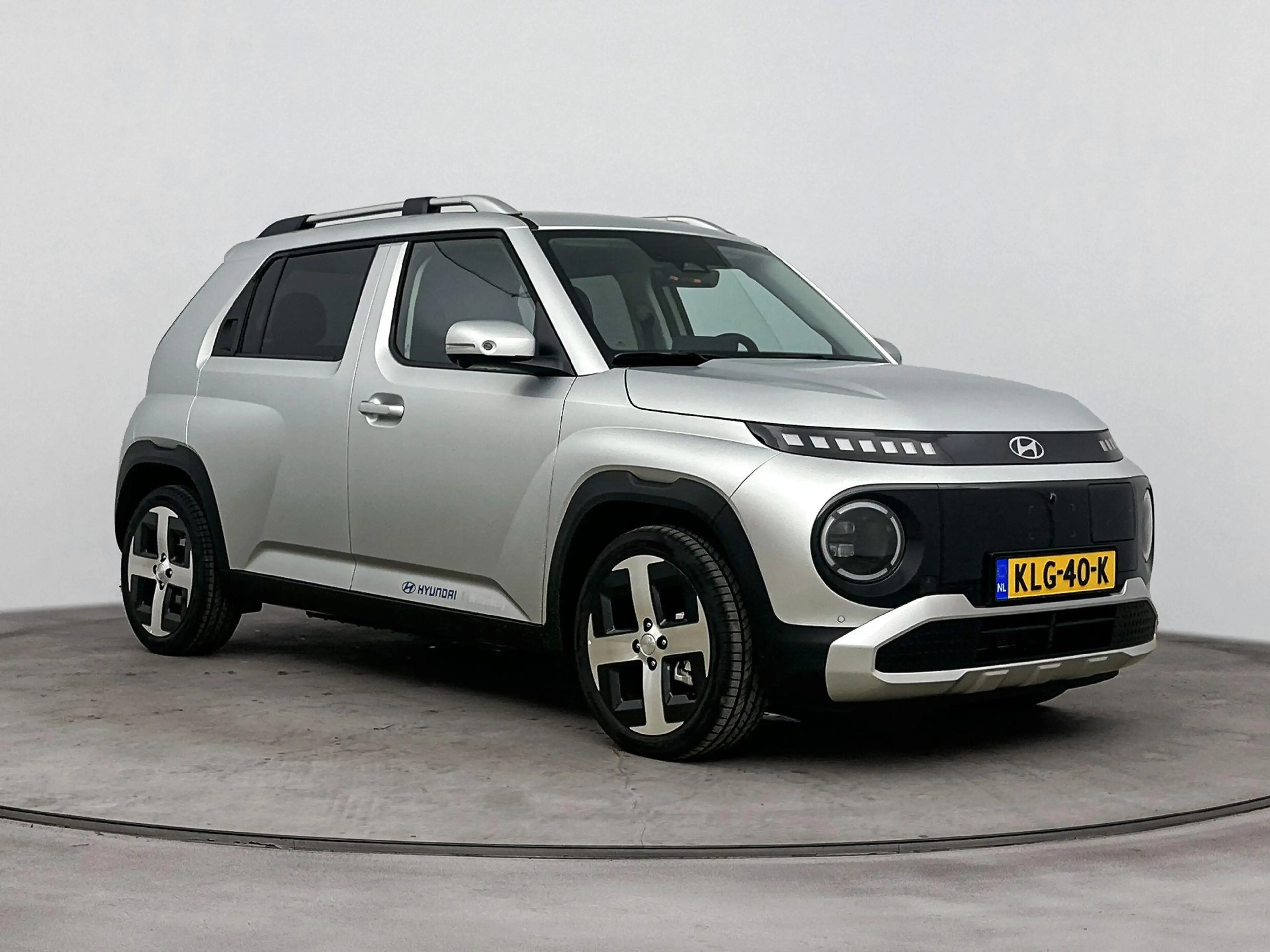 Hyundai Inster EVOLVE SKY 49 kWh — photo 6