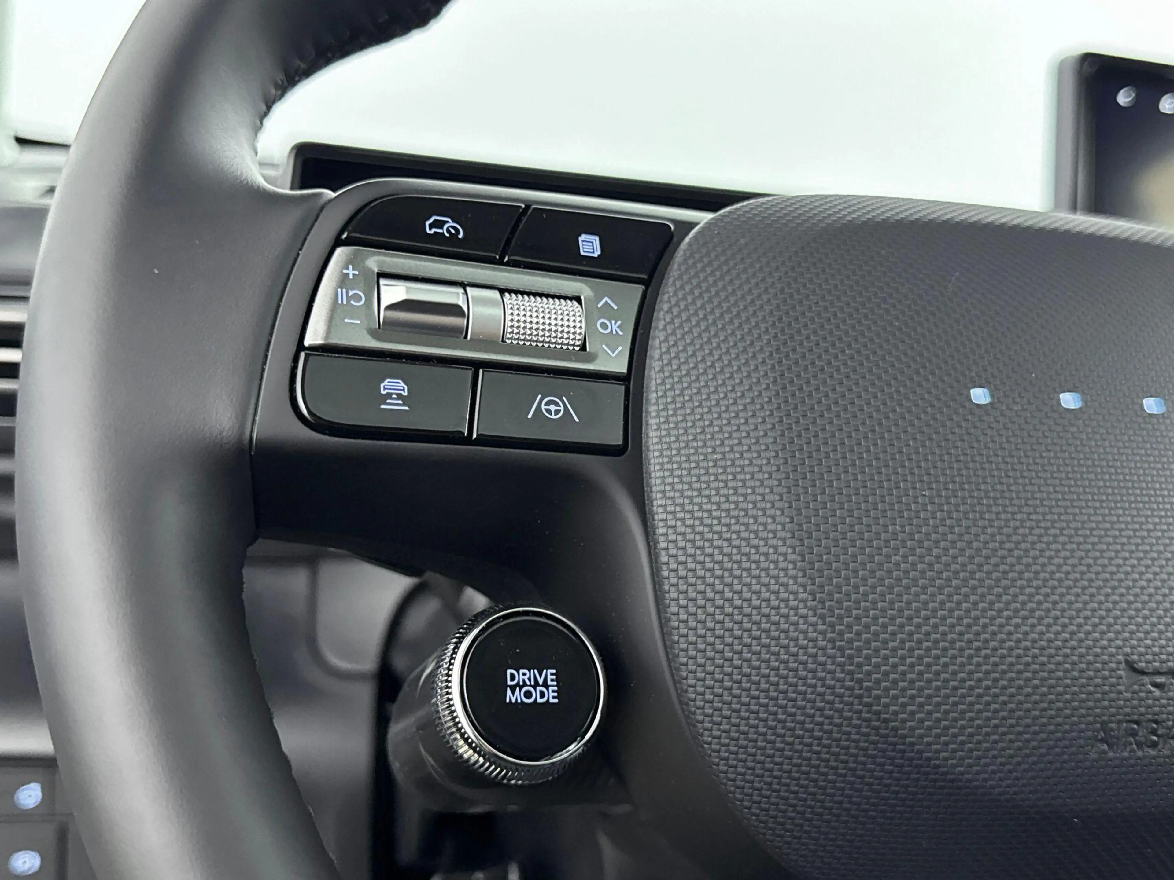 Hyundai Inster EVOLVE SKY 49 kWh — photo 14