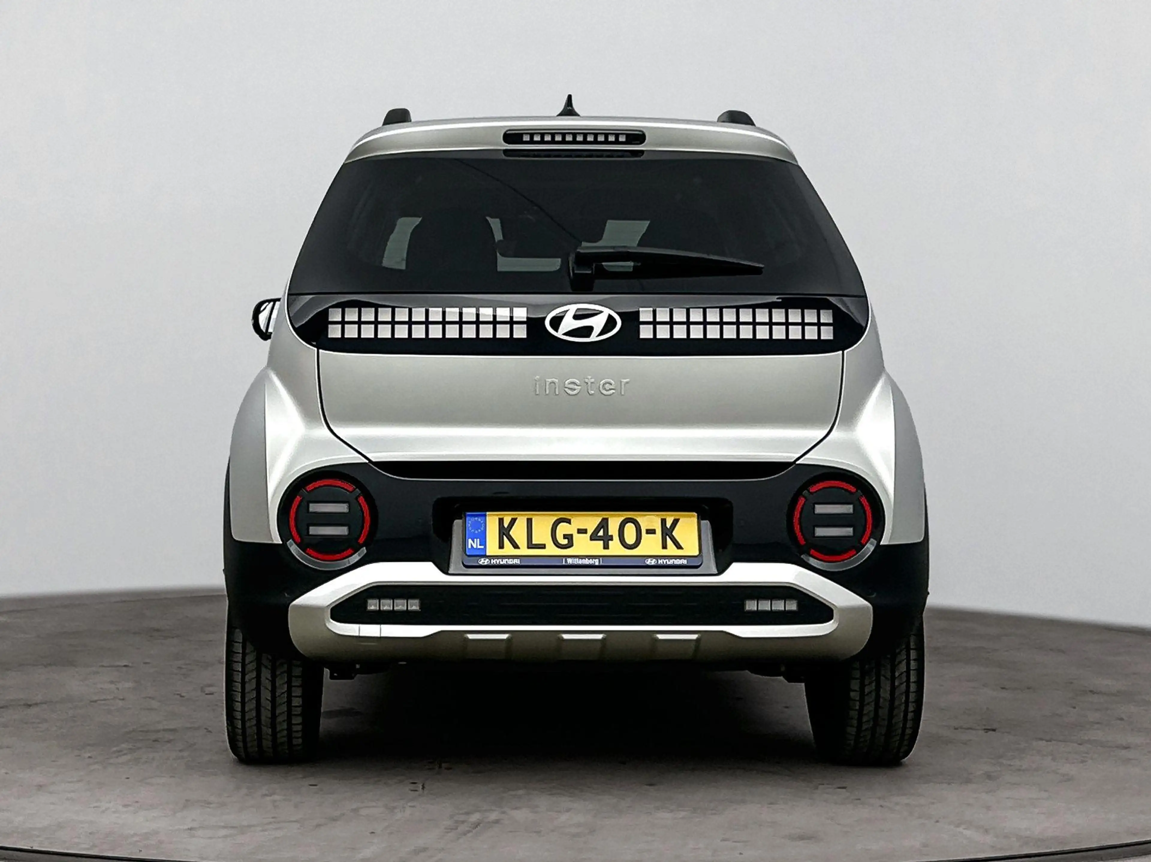 Hyundai Inster EVOLVE SKY 49 kWh — photo 5