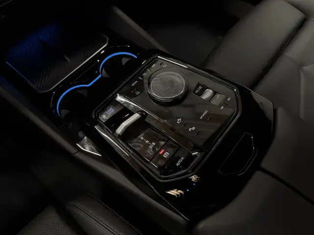 BMW i5 xDrive40 *M-Sportpaket PRO* Ansicht 12