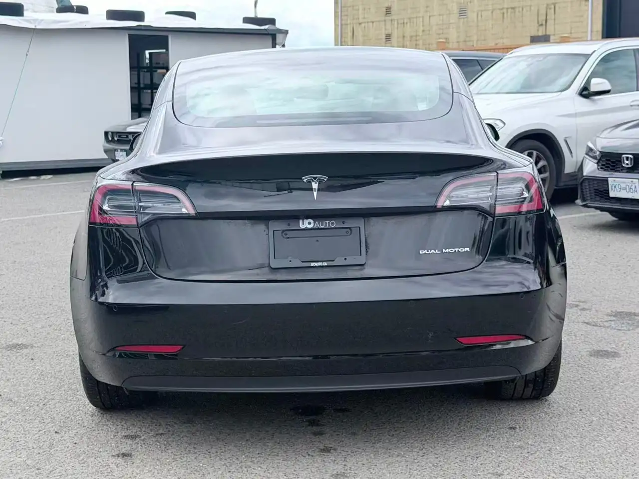 Tesla Model 3 fotografie Tesla Model 3