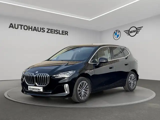 BMW 230 e xDrive Active Tourer LUXURY LINE AHK Head-Up Akt