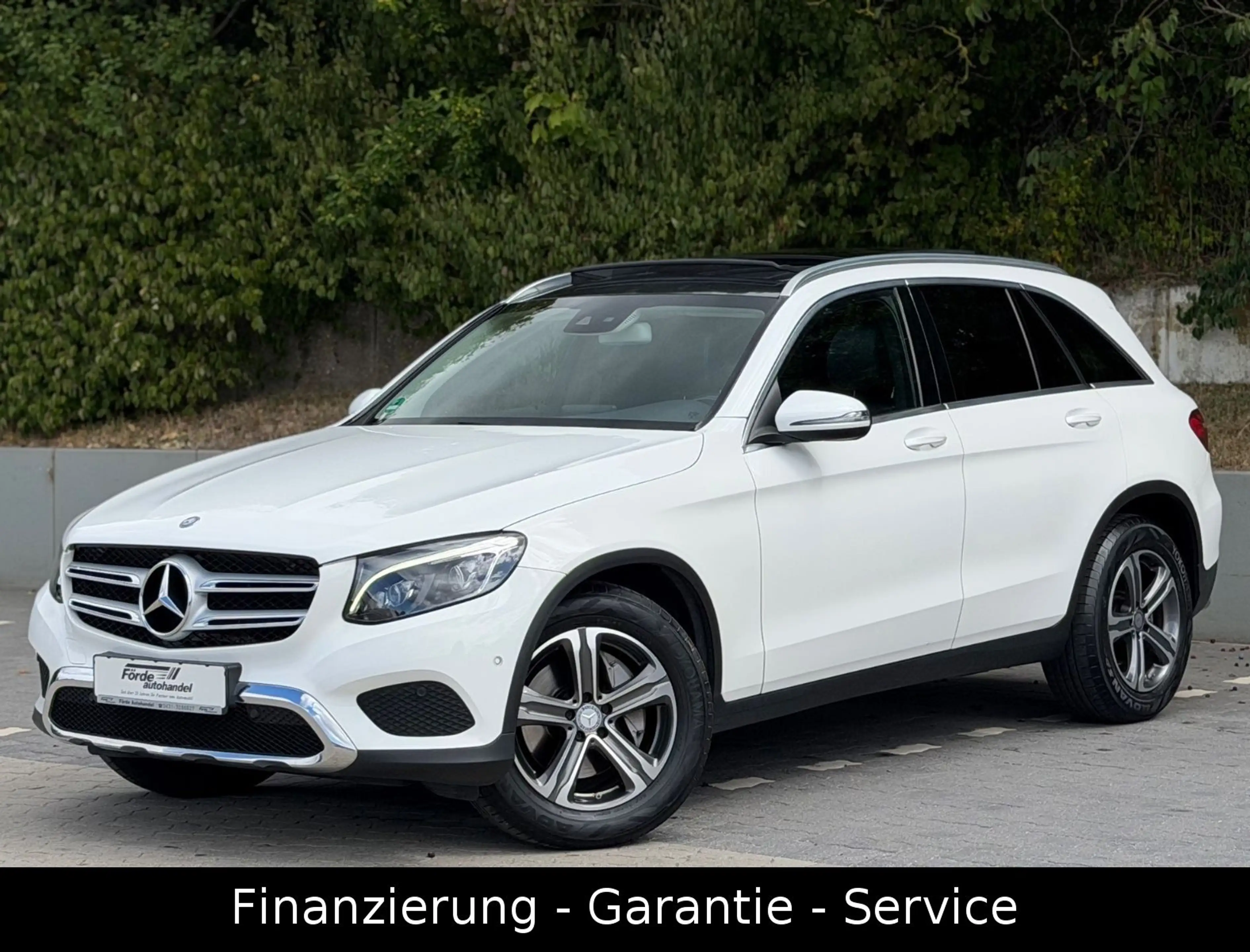 Mercedes-Benz GLC 220 d 4Matic/LED/PANO/2HAND/KAMERA/SHZ/SH-GPF