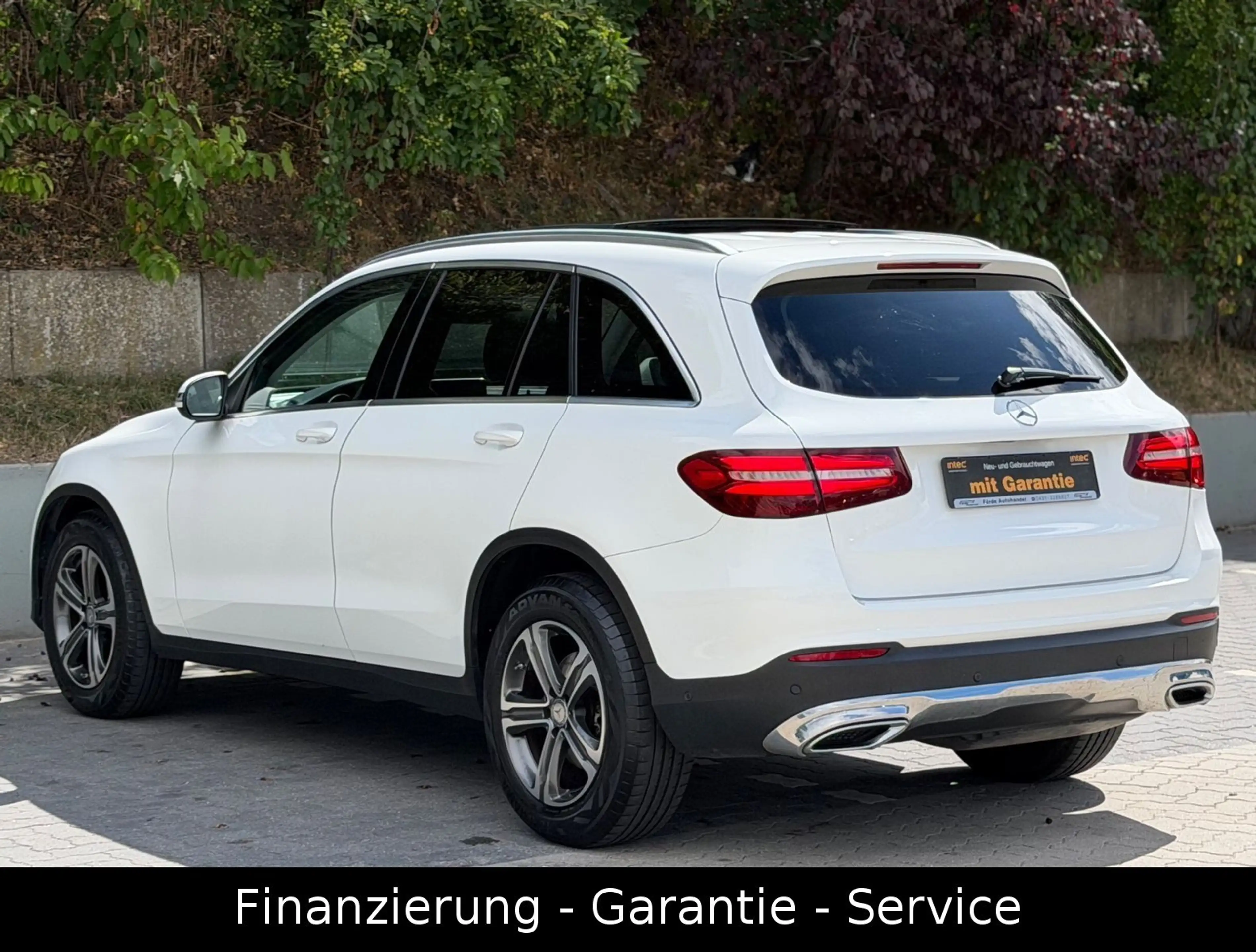 Mercedes-Benz GLC 220 d 4Matic/LED/PANO/2HAND/KAMERA/SHZ/SH-GPF — photo 8