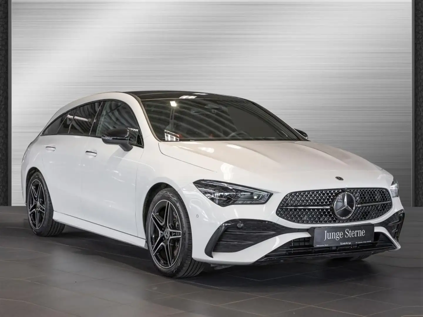 Mercedes-Benz CLA 200 SB , BURM AMG PREMIUM NIGHT SPUR DISTR Weiß - 2